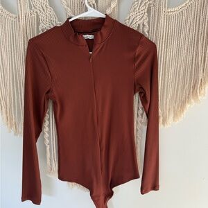 Abercrombie & Fitch Brown Long Sleeve Fitted Bodysuit with Mandarin Collar